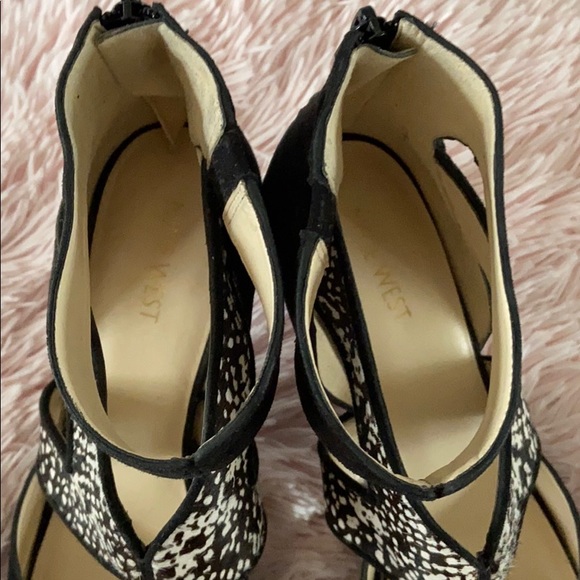 Ladies Heels - Picture 3 of 3